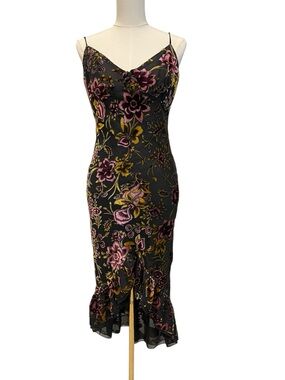 Betsey Johnson Floral Velvet slip dress Size:10 NWT